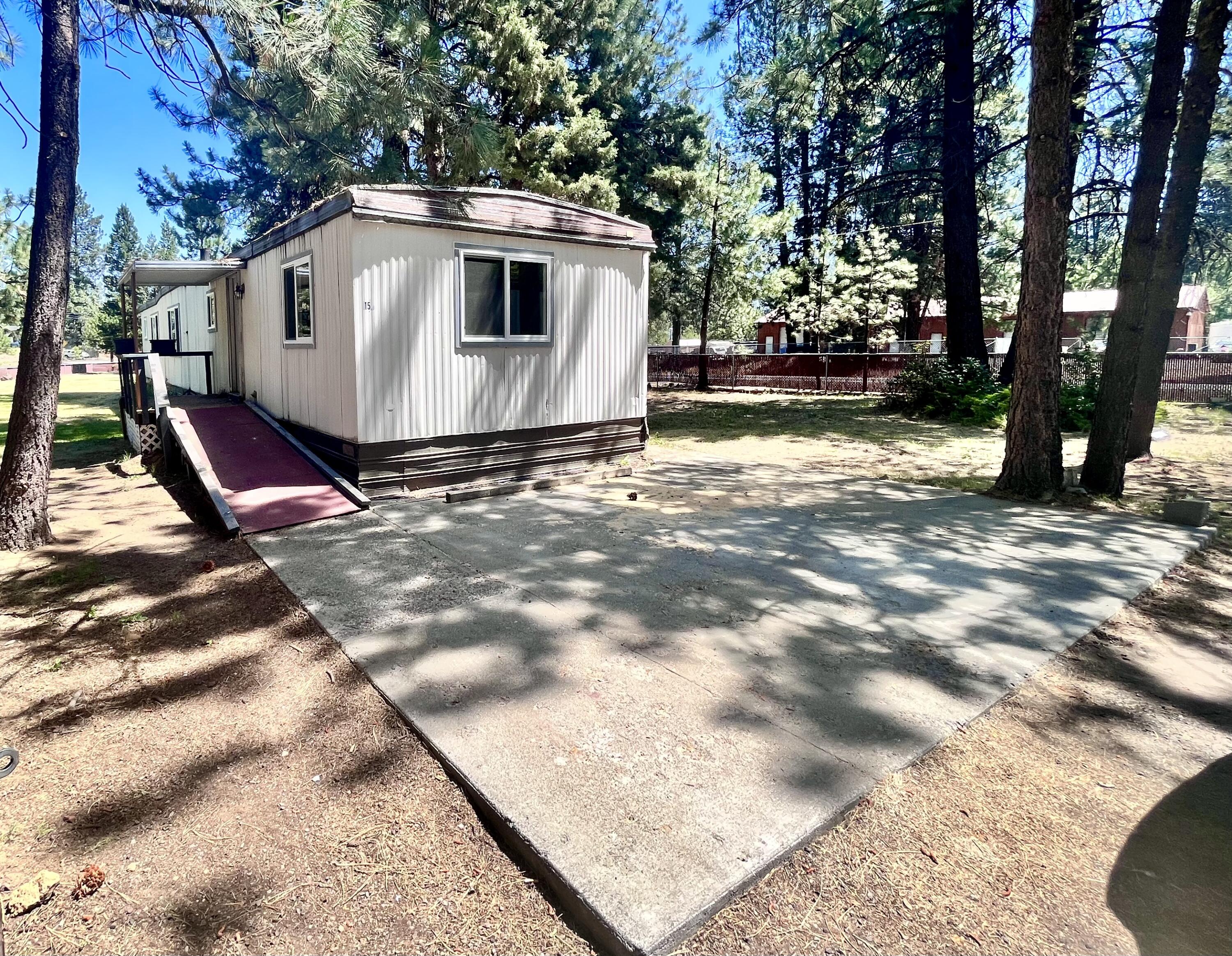 60311 Cheyenne Road, Unit 15 Bend, OR 97702 - Photo 20 of 24 IMG_3951