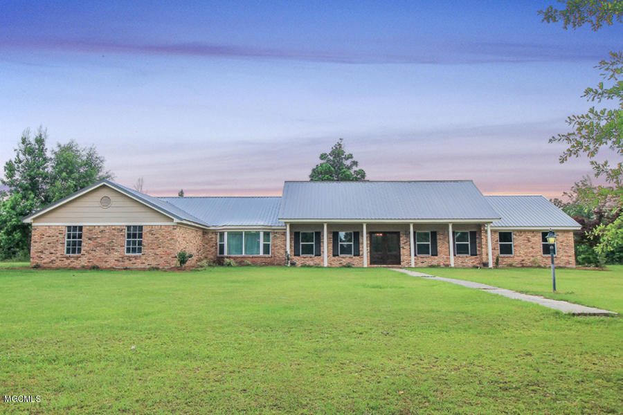 275 Central Firetower Road Lucedale, MS 39452 - Photo 1 of 70 Primary Photo