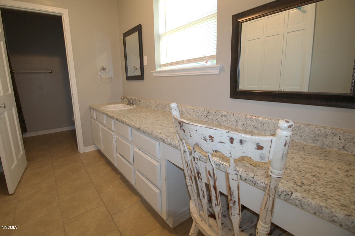 275 Central Firetower Road Lucedale, MS 39452 - Photo 29 of 70 master bath