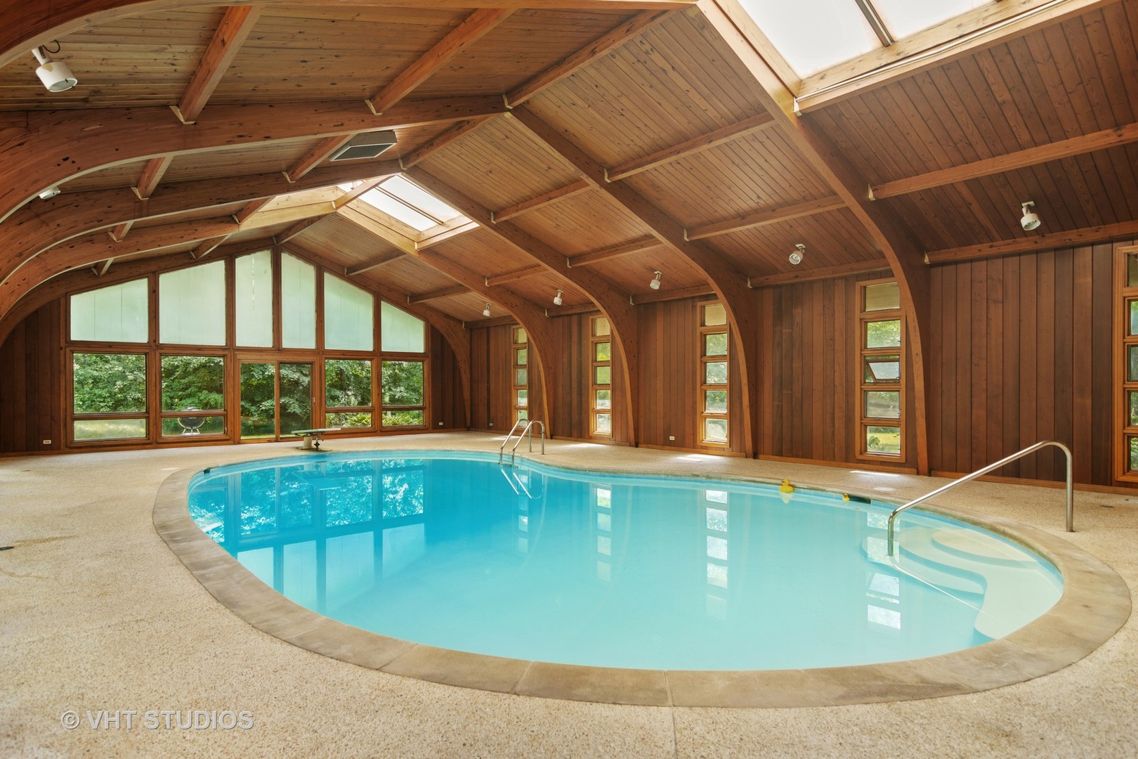 2327 Coach Road Long Grove, IL 60047 - Photo 40 of 58 a view of a indoor swimming pool