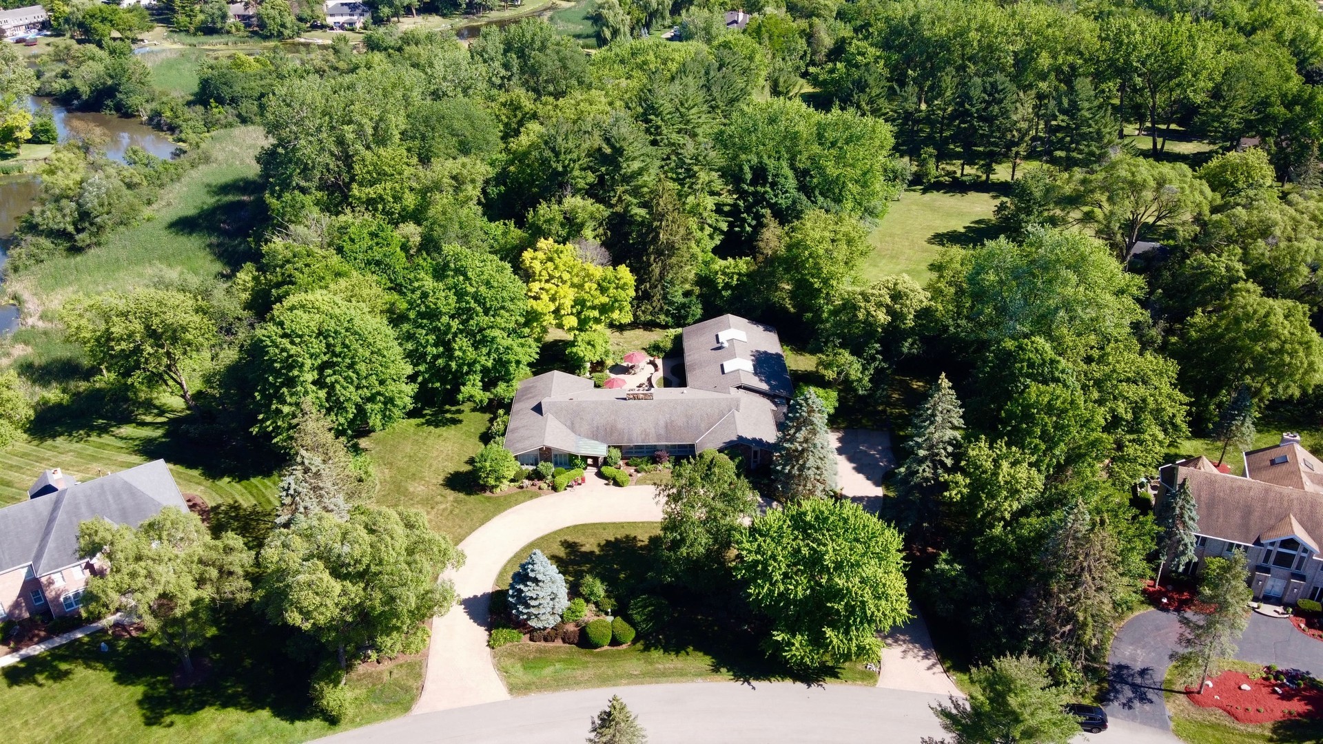 2327 Coach Road Long Grove, IL 60047 - Photo 56 of 58