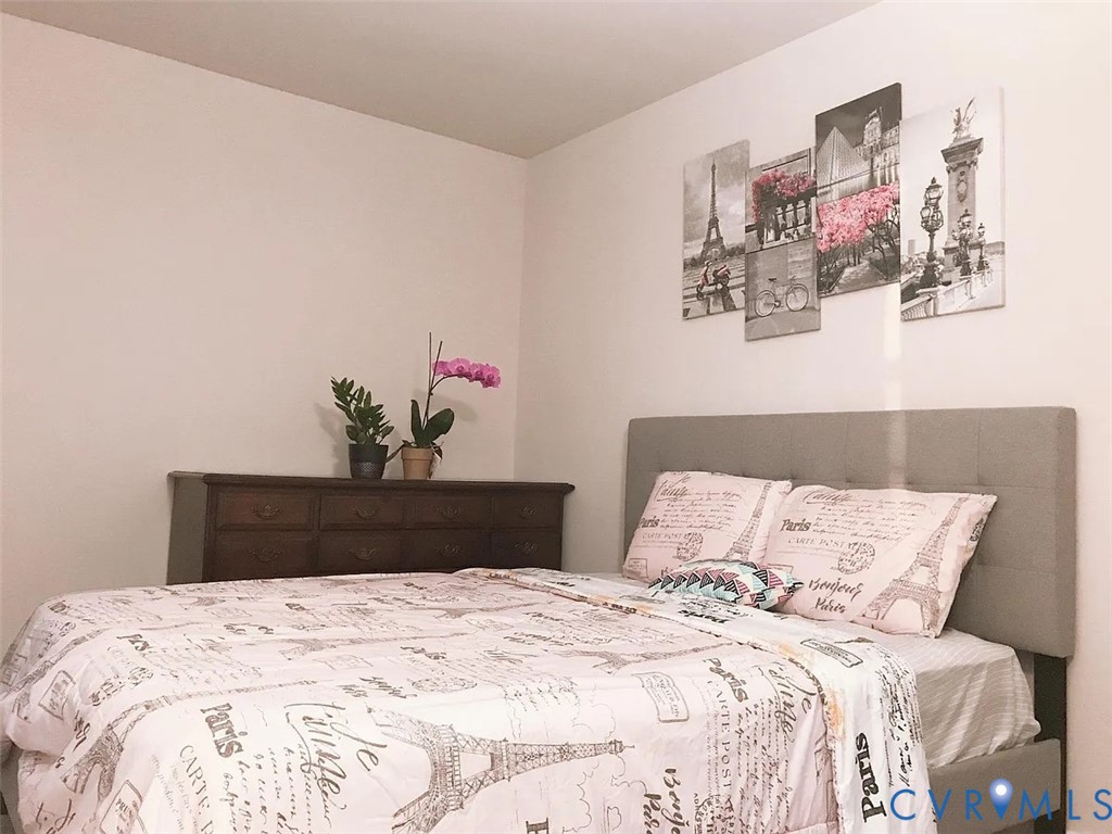 4820 Bethlehem Road Richmond, VA 23230 - Photo 11 of 13 Bedroom featuring a neutral color palette, light g