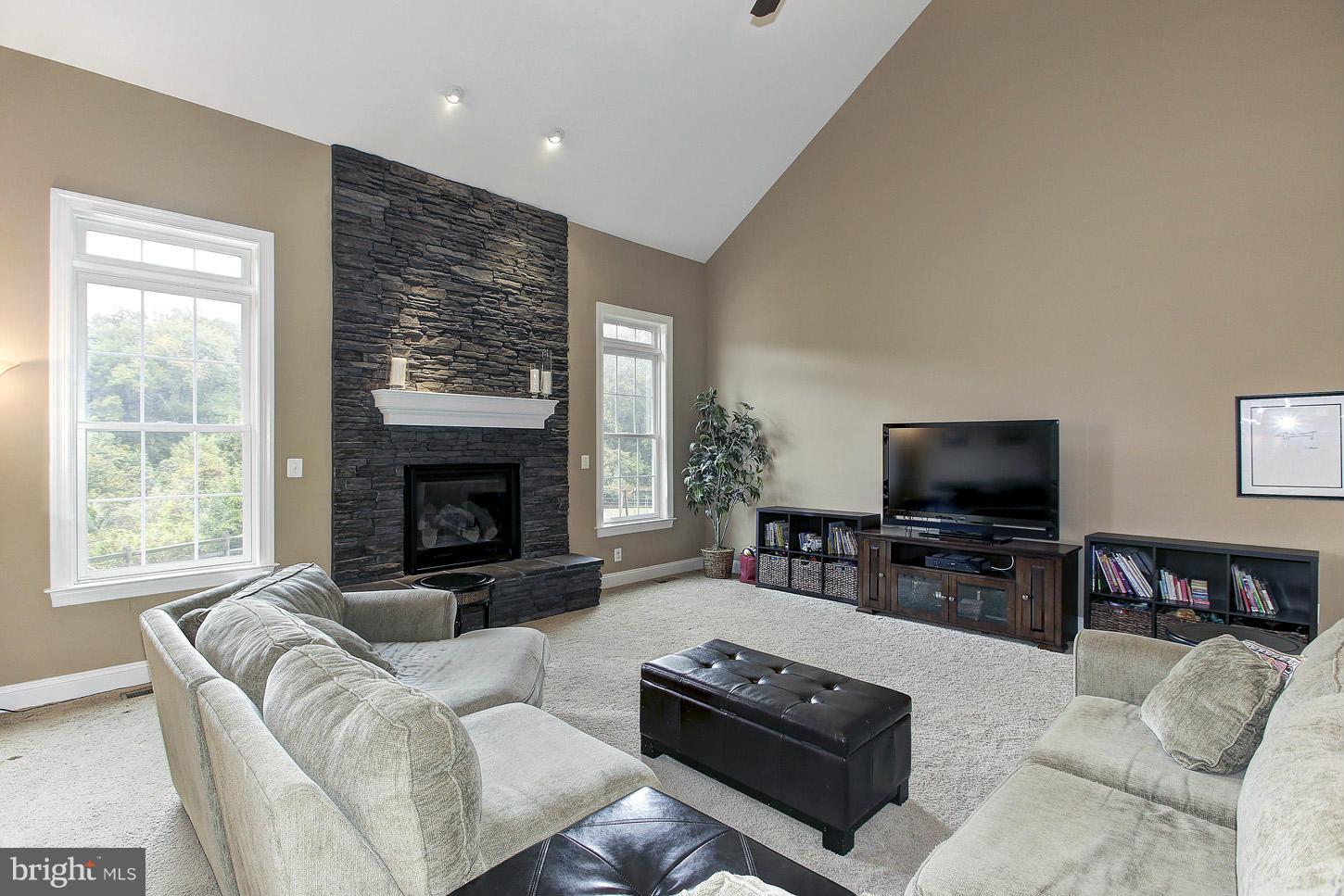 12131 Fulton Ridge Drive Fulton, MD 20759 - Photo 11 of 30 Great Room