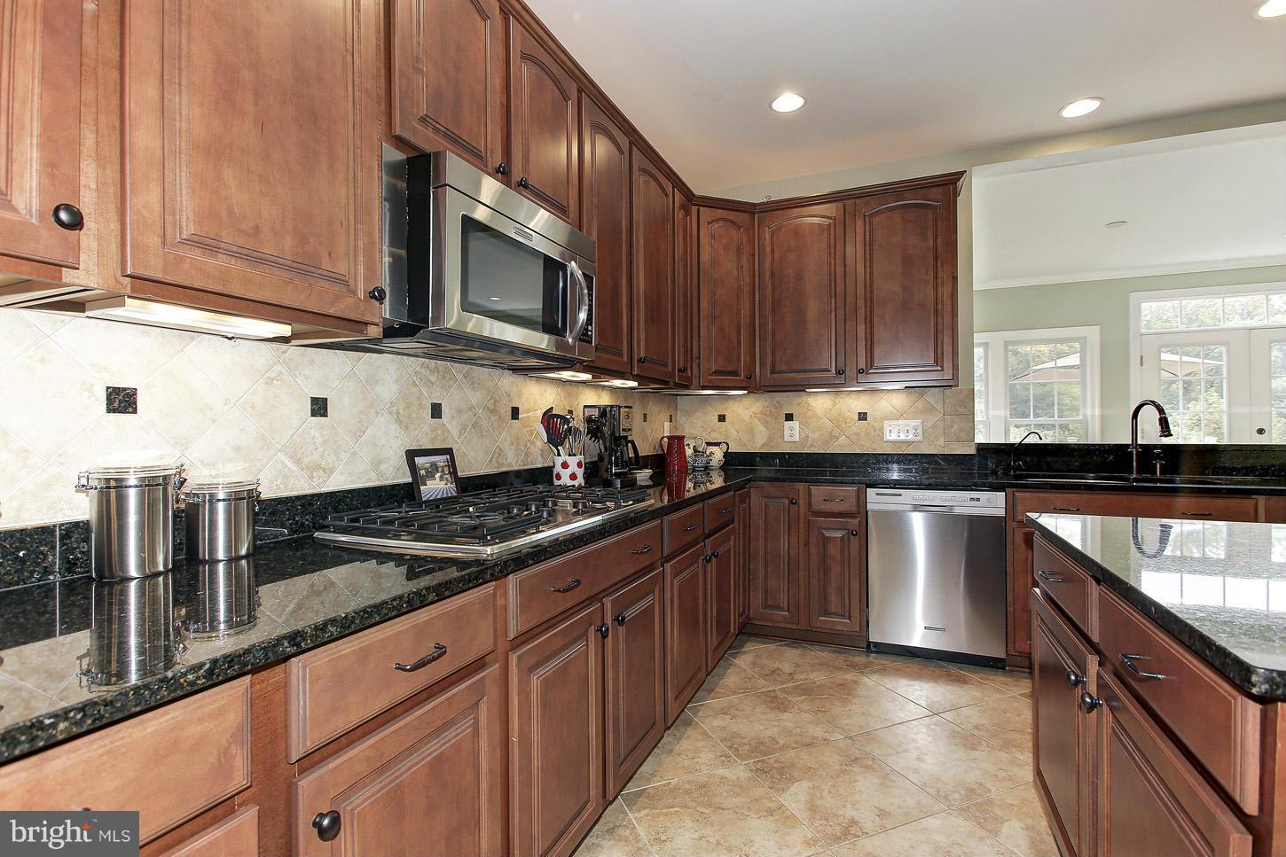 12131 Fulton Ridge Drive Fulton, MD 20759 - Photo 9 of 30 Gourmet Kitchen