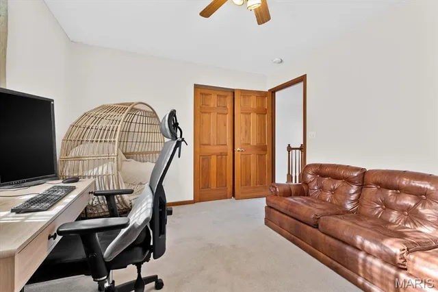 $409,500 | 1820 Creekside Drive, Swansea, IL 62226