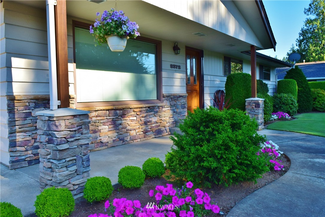 8372 Double Ditch Road Lynden, WA 98264 - Photo 2 of 25 Gallery Image 2