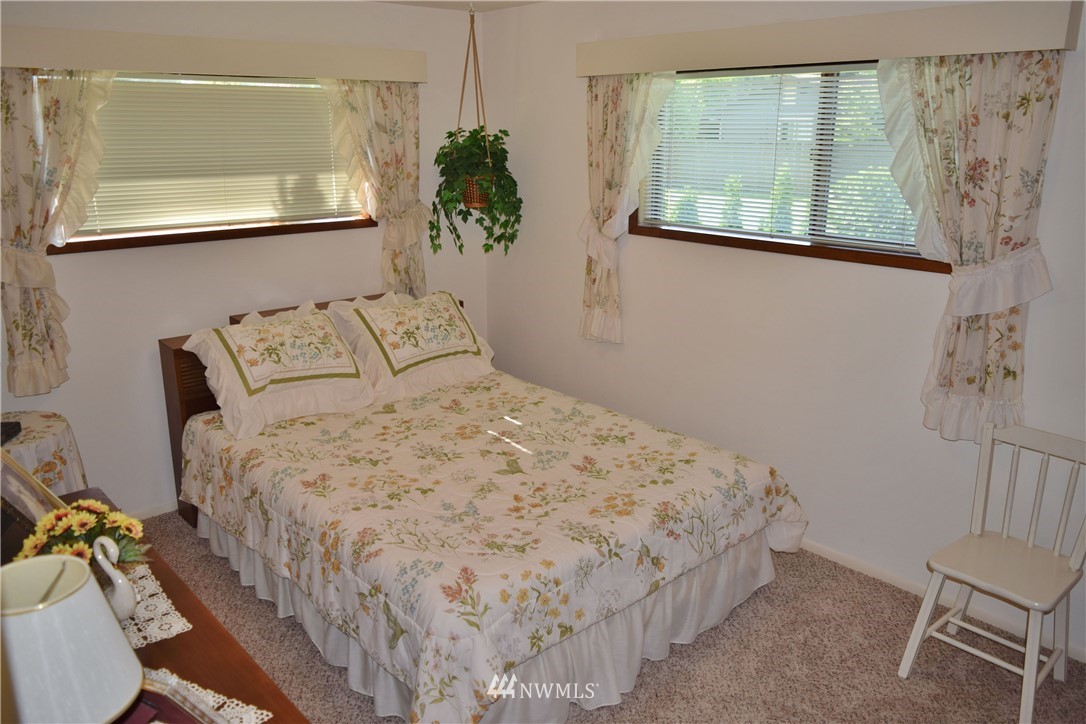 8372 Double Ditch Road Lynden, WA 98264 - Photo 14 of 25 Gallery Image 14