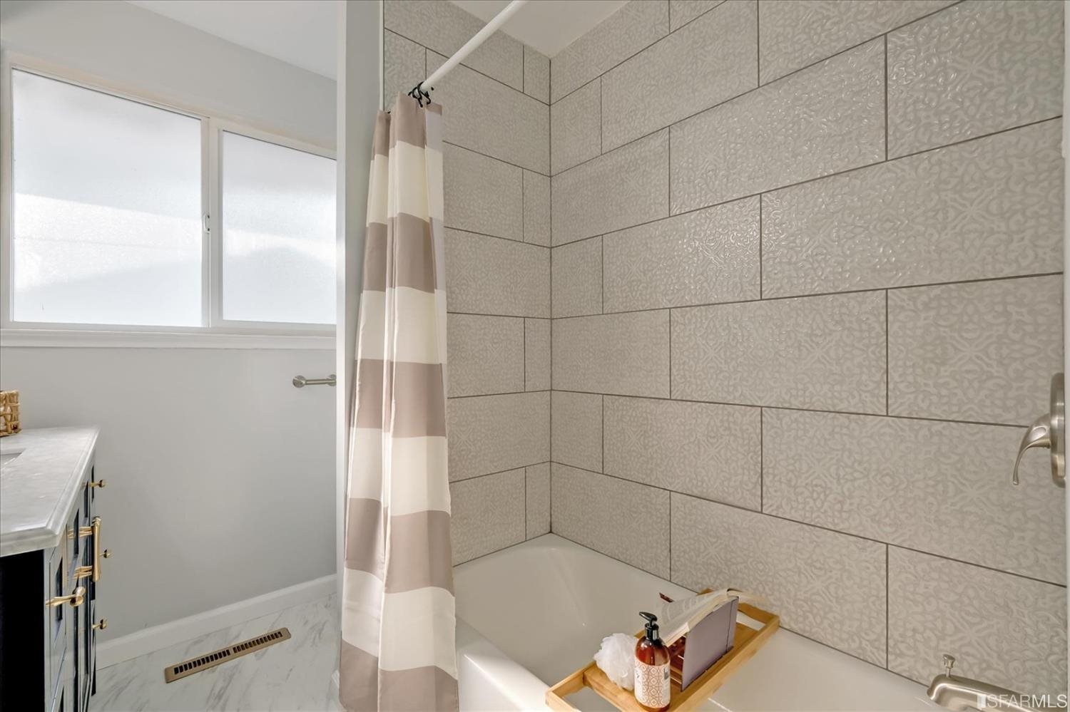 24741 Tioga Road Hayward, CA 94544 - Photo 25 of 35 Gallery Image 25