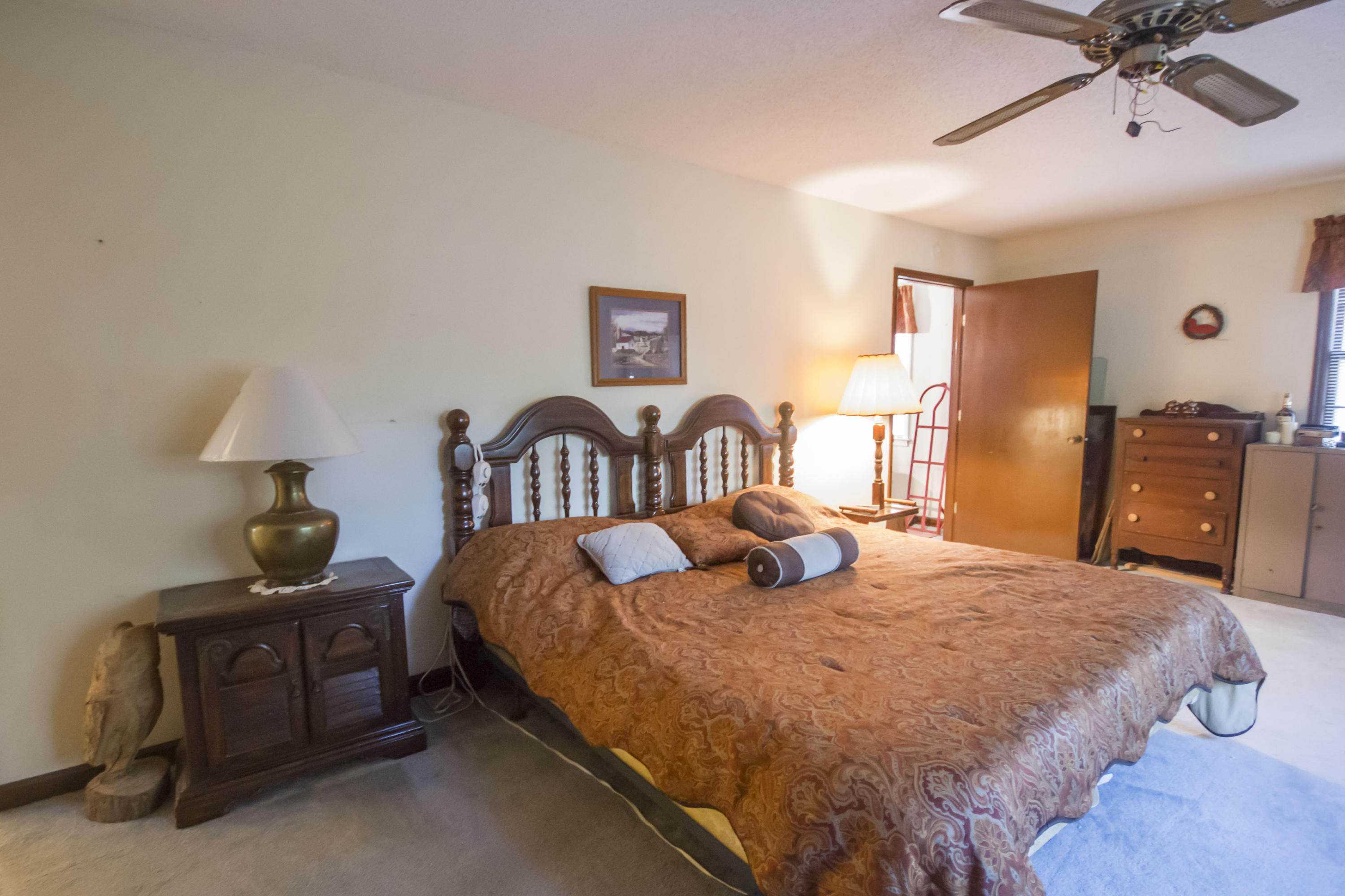 220 Ridge Lane Walterboro, SC 29488 - Photo 47 of 65 MASTER 1 upstairs loft
