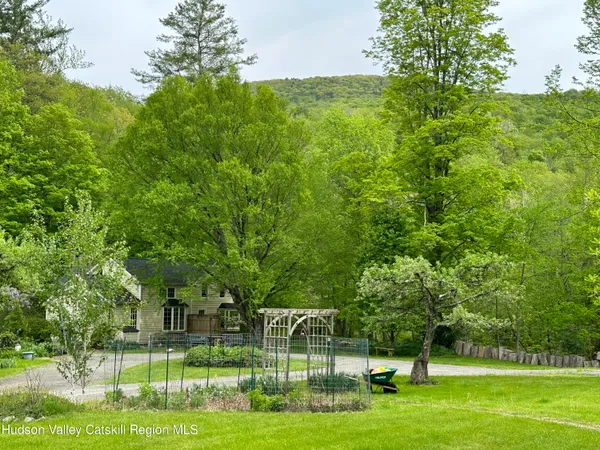 $3,000 | 4666 Route 212 Willow Ny 12495, Willow, NY 12495