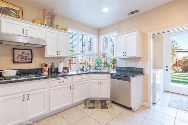 $785,000 | 611 Larkfield Place, Paso Robles, CA 93446