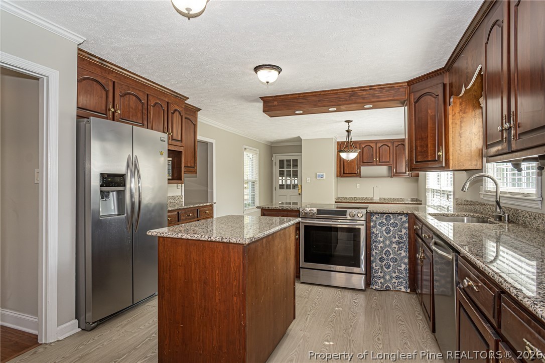 6856 Uppingham Road Fayetteville, NC 28306 - Photo 11 of 50