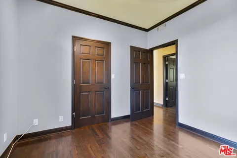 $19,900 | 1036 El Medio Avenue, Pacific Palisades, CA 90272