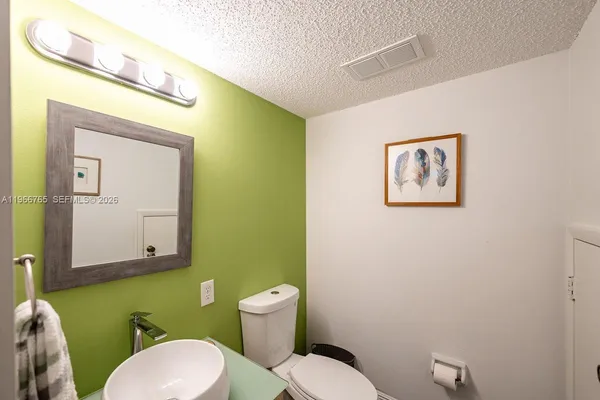 $2,100 | 3812 Jefferson Street, Unit 3812, Stuart, FL 34997