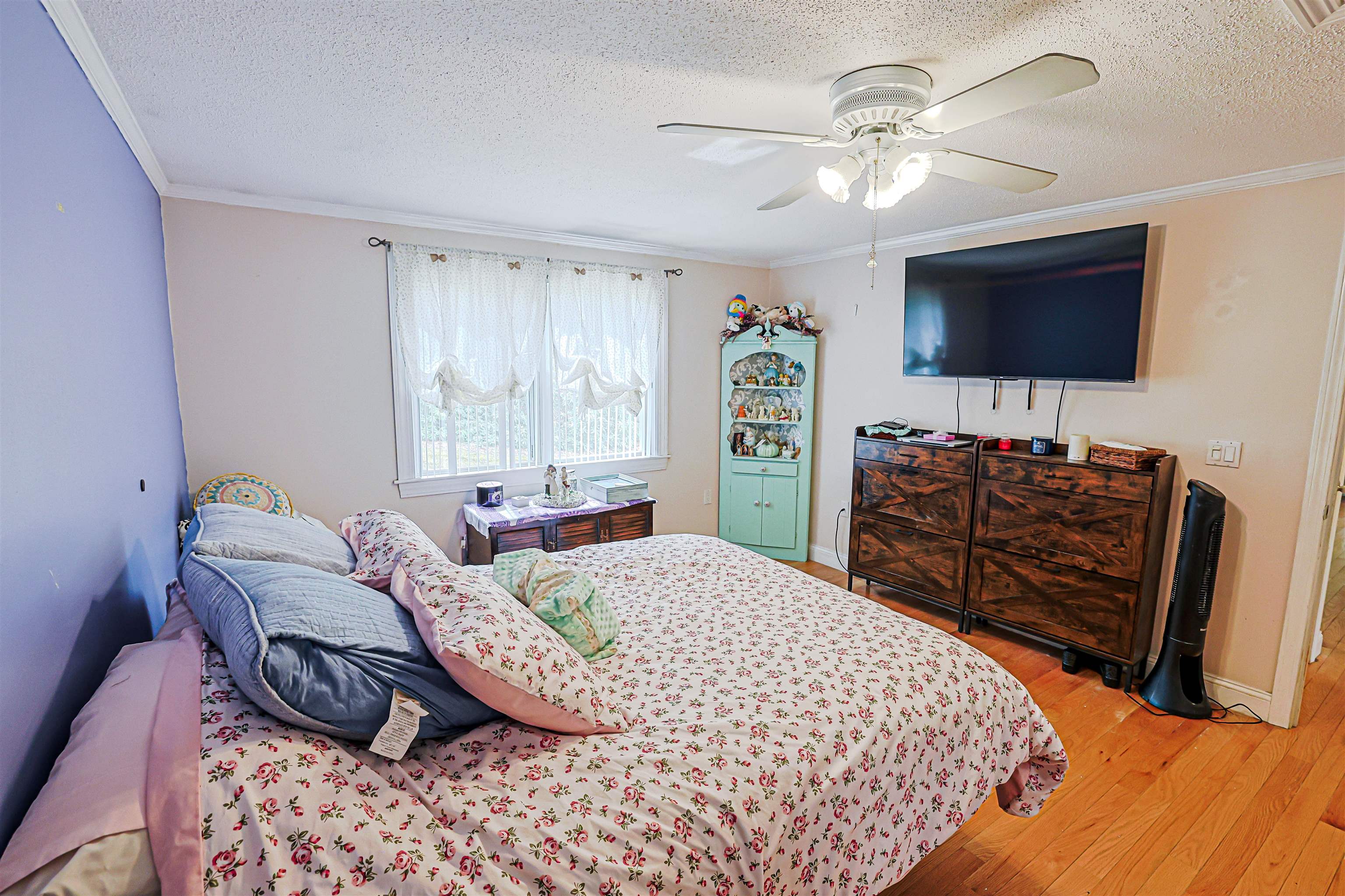 80 Hovey Road Londonderry, NH 03053 - Photo 22 of 30 Gallery Image 22