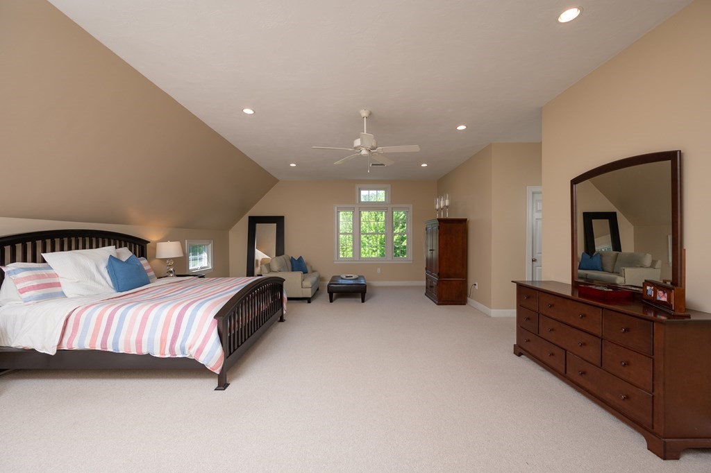 12 Nash Landing Hanover, MA 02339 - Photo 20 of 42 Gallery Image 20