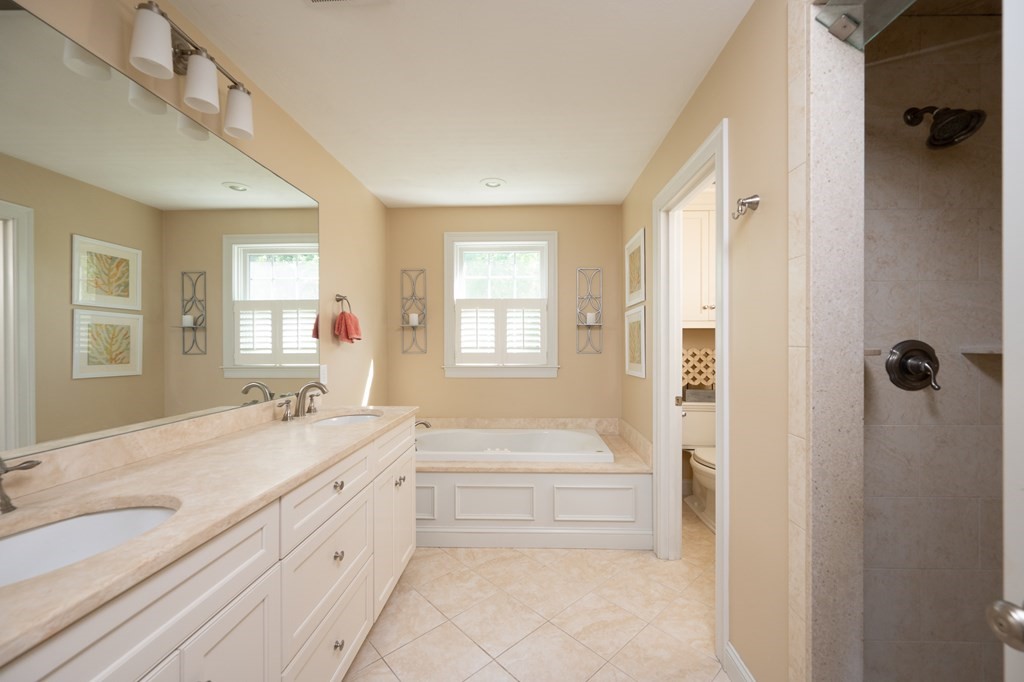12 Nash Landing Hanover, MA 02339 - Photo 22 of 42 Gallery Image 22