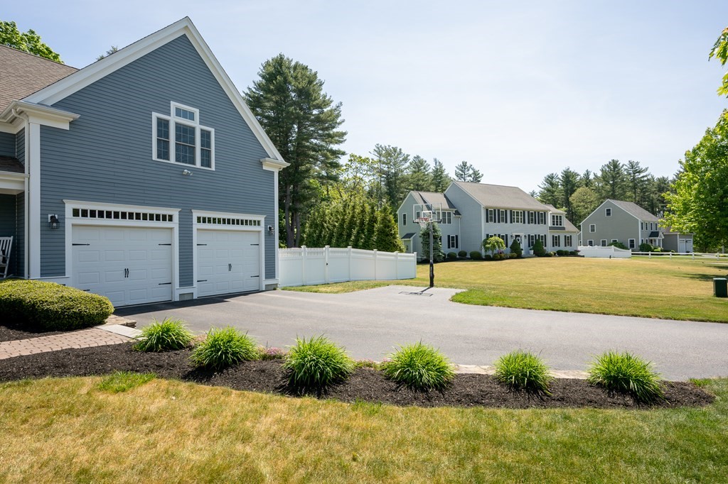 12 Nash Landing Hanover, MA 02339 - Photo 42 of 42 Gallery Image 42