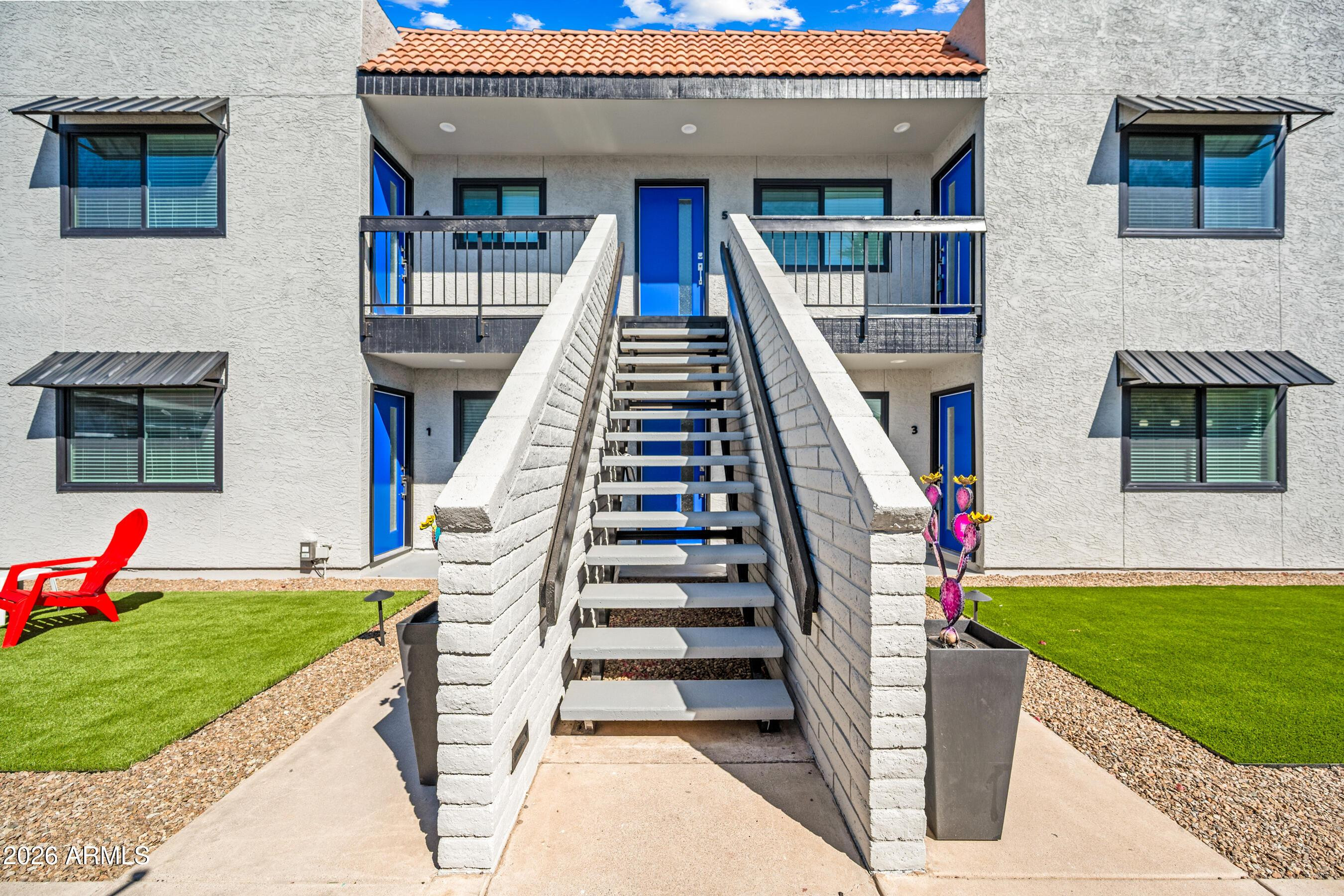 4139 North 27th Street, Unit 3 Phoenix, AZ 85016 - Photo 24 of 30 a front view of a house with entryway