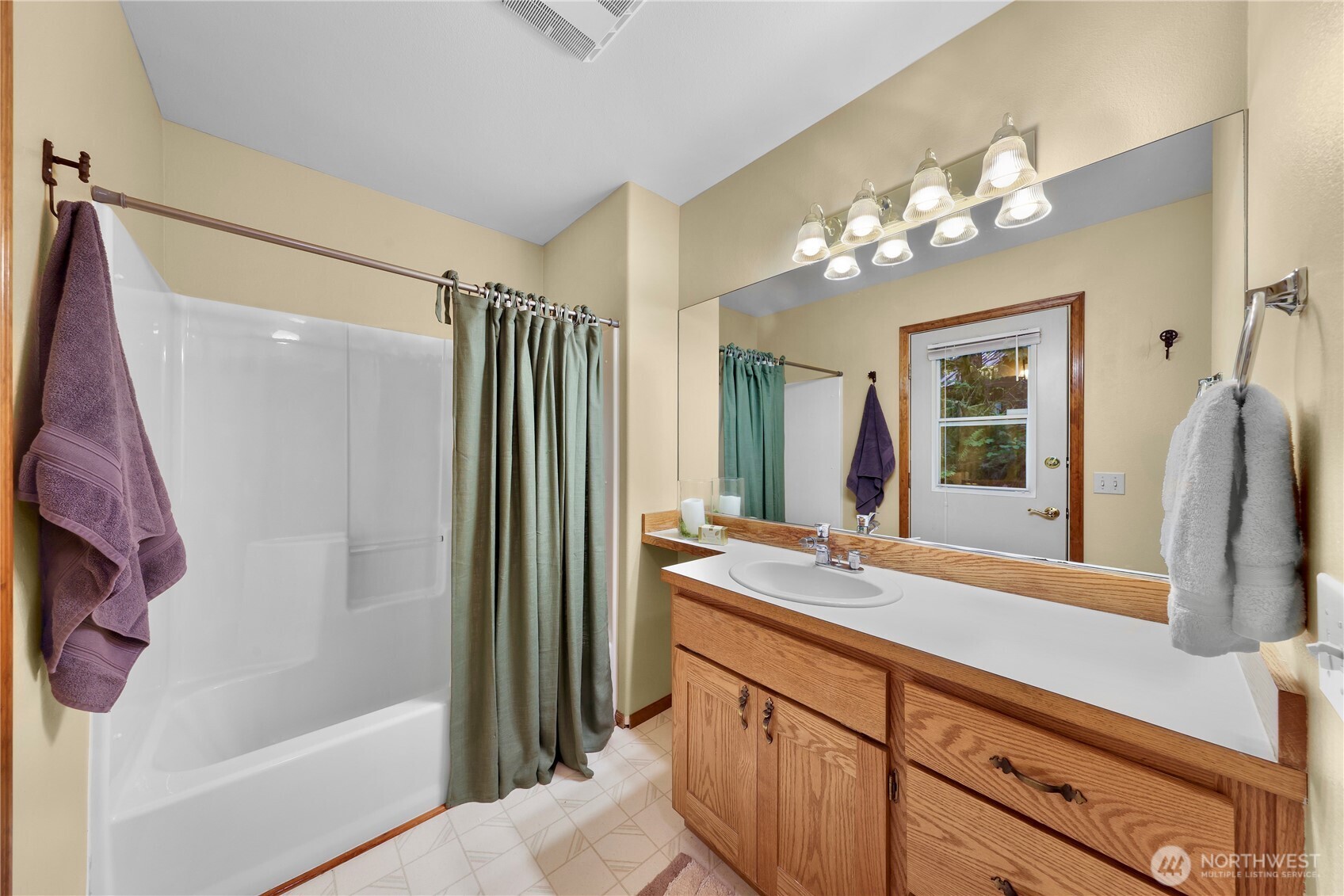 6929 Baker Circle Deming, WA 98244 - Photo 17 of 39