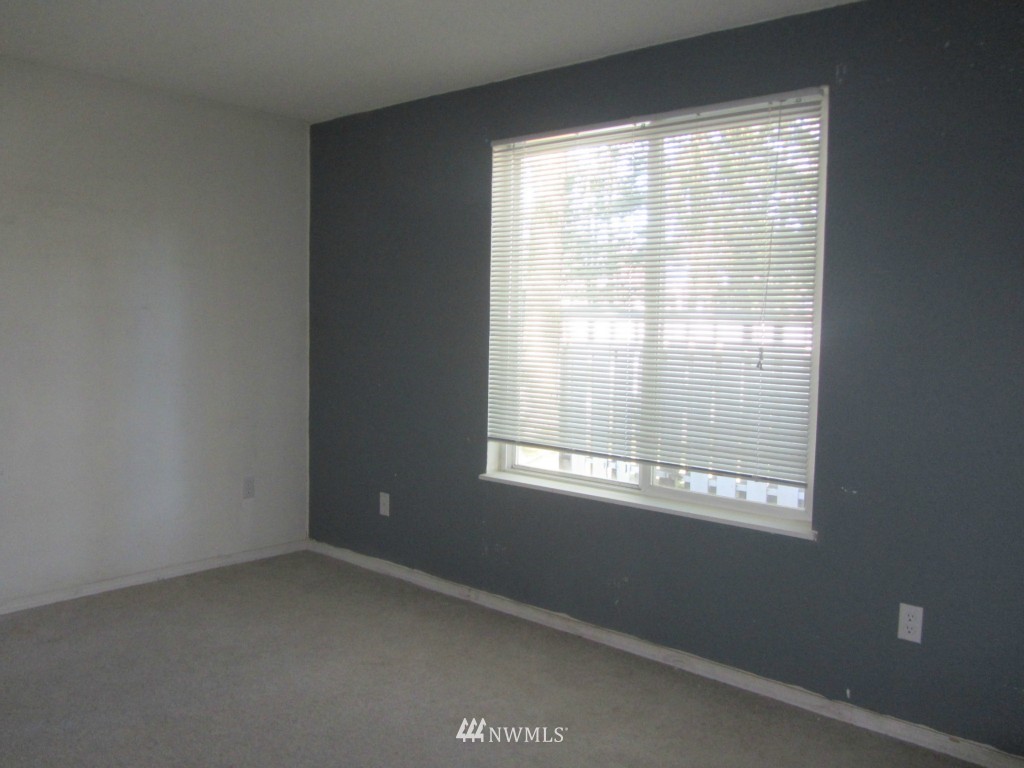 4308 Northeast Sunset Boulevard, Unit P3 Renton, WA 98059 - Photo 20 of 21 Gallery Image 20