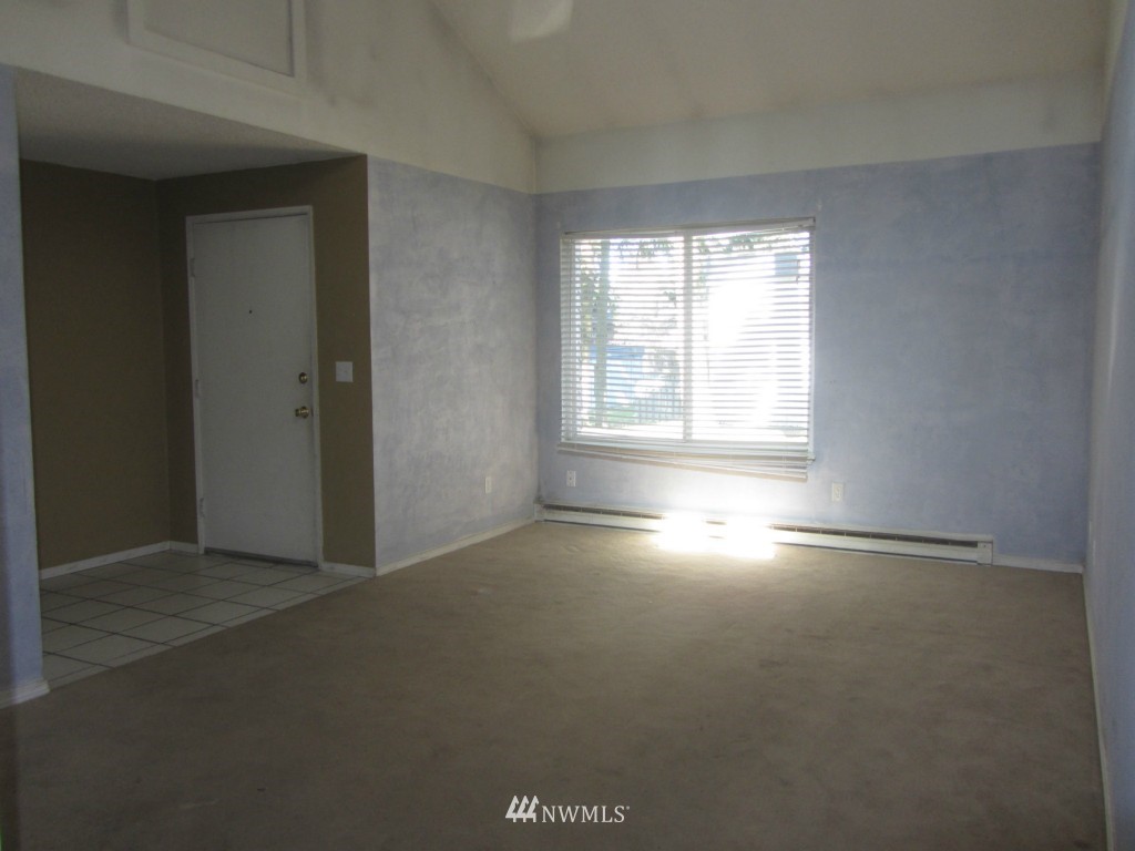 4308 Northeast Sunset Boulevard, Unit P3 Renton, WA 98059 - Photo 3 of 21 Gallery Image 3