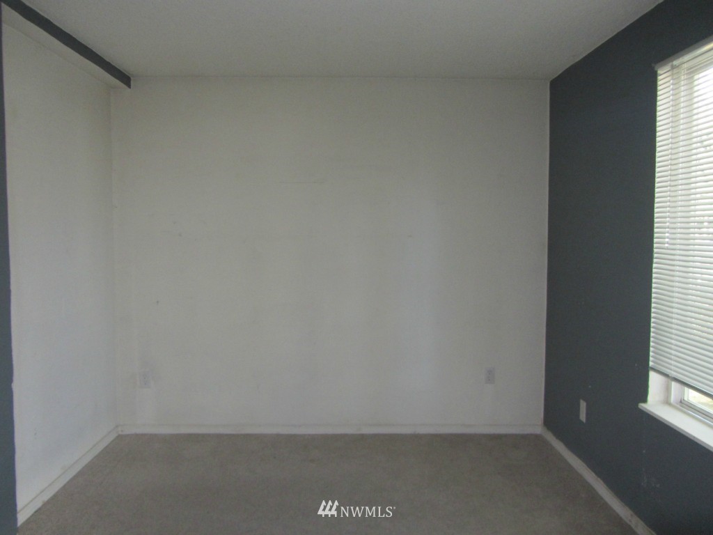 4308 Northeast Sunset Boulevard, Unit P3 Renton, WA 98059 - Photo 9 of 21 Gallery Image 9