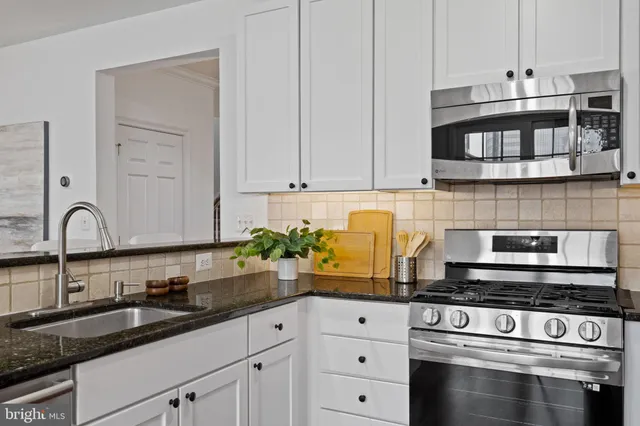 $845,000 | 303 Surgeon Generals Court, Philadelphia, PA 19146