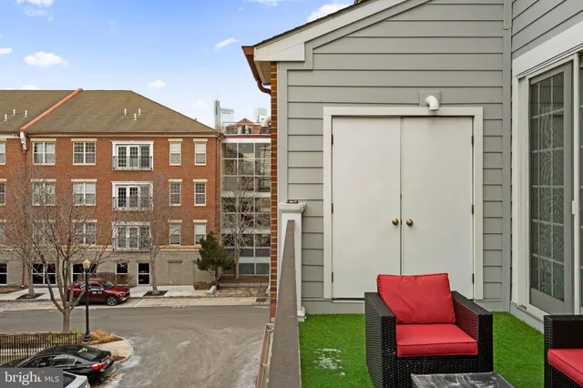 $845,000 | 303 Surgeon Generals Court, Philadelphia, PA 19146