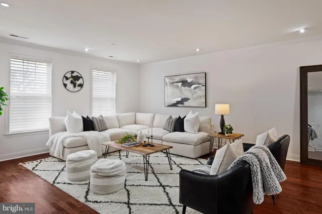 $845,000 | 303 Surgeon Generals Court, Philadelphia, PA 19146