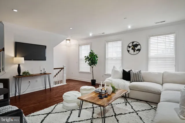 $845,000 | 303 Surgeon Generals Court, Philadelphia, PA 19146