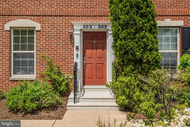 $845,000 | 303 Surgeon Generals Court, Philadelphia, PA 19146