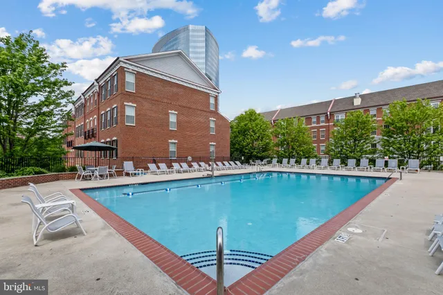 $845,000 | 303 Surgeon Generals Court, Philadelphia, PA 19146