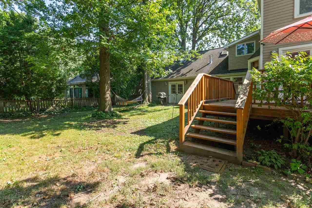 2230 Roslyn Road Grosse Pointe, MI 48236 - Photo 26 of 28 50020497-25.JPG