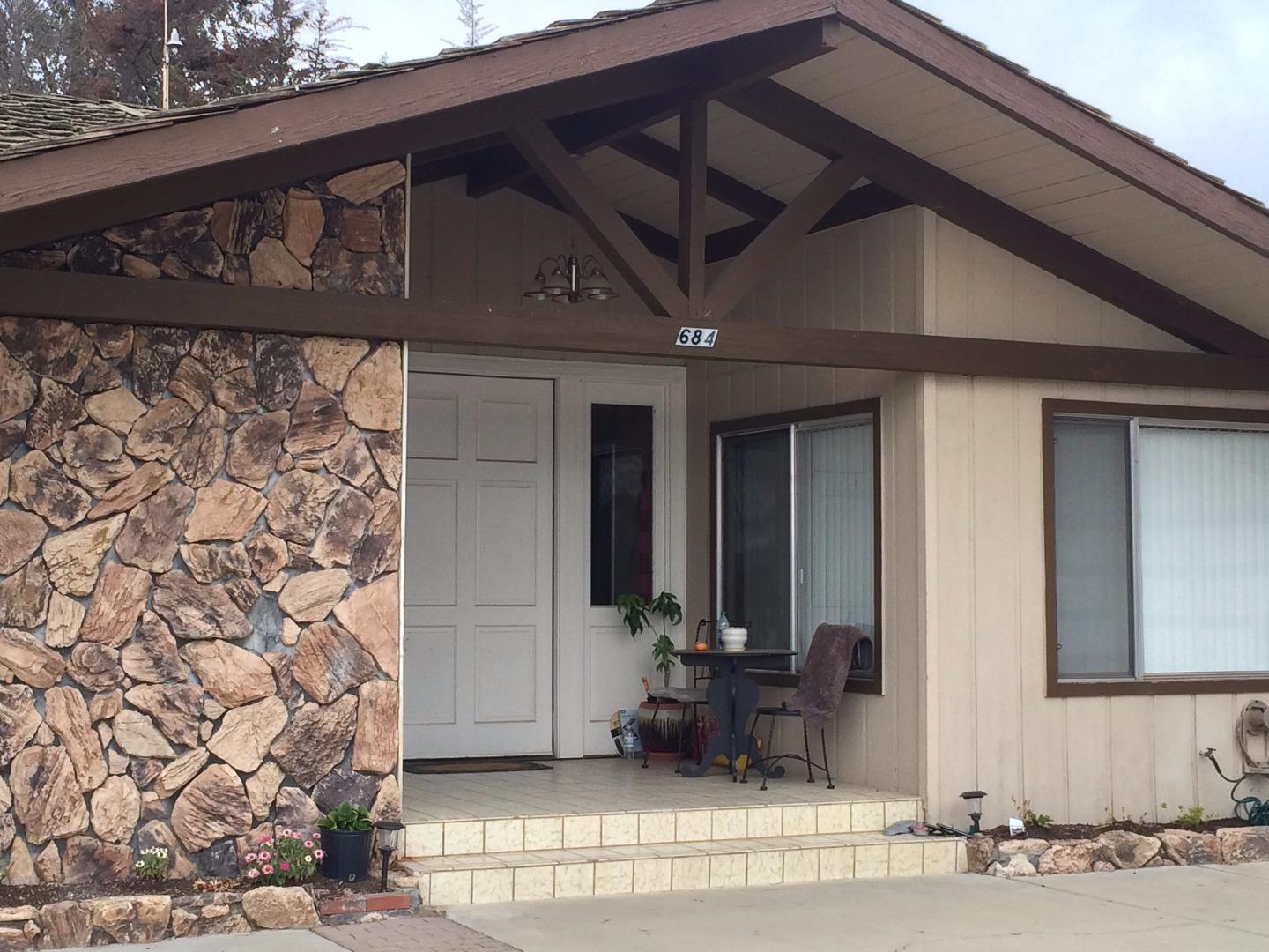 684 Harrison Road Salinas, CA 93907 - Photo 4 of 11 a front view of a house