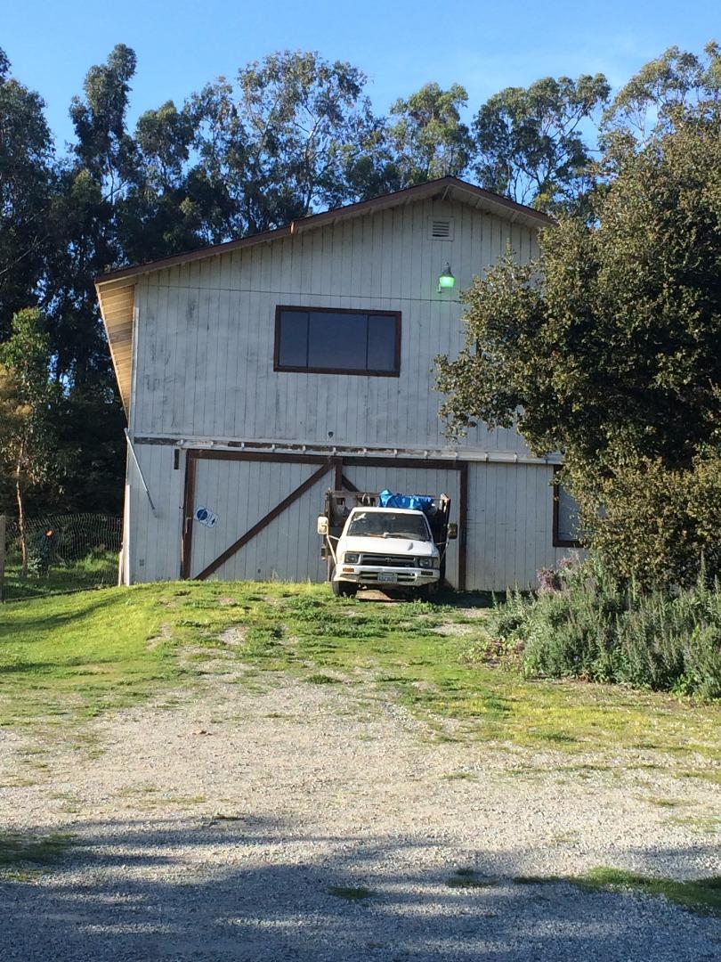 684 Harrison Road Salinas, CA 93907 - Photo 7 of 11 a view of a house with a yard