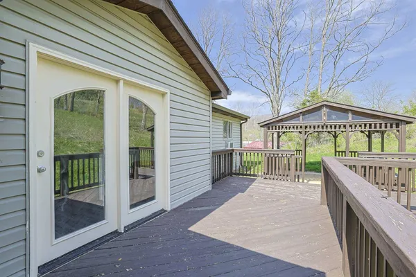 $240,000 | 16098 Snail Creek Road, Brookville, IN 47012