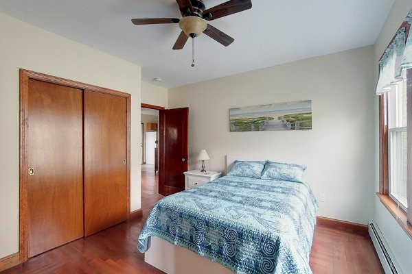 21 Calvert Street, Unit B Newport, RI 02840 - Photo 13 of 15