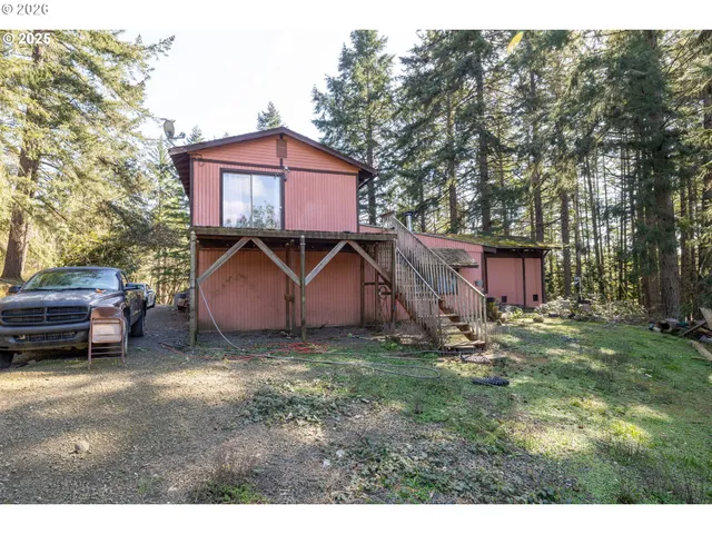 $305,000 | 620 Cleveland Loop Road, Roseburg, OR 97471