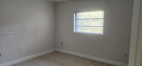 $1,650 | 6265 Southwest 31st Street, Unit B, Miami, FL 33155