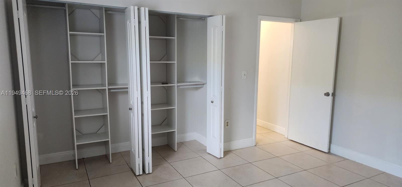 6265 Southwest 31st Street, Unit B Miami, FL 33155 - Photo 23 of 26 a view of an empty room