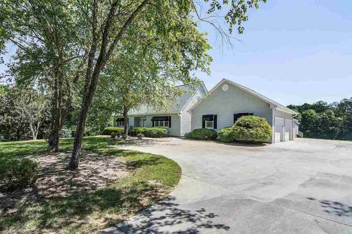 128 Bent Twig Road Easley, SC 29642 - Photo 2 of 31