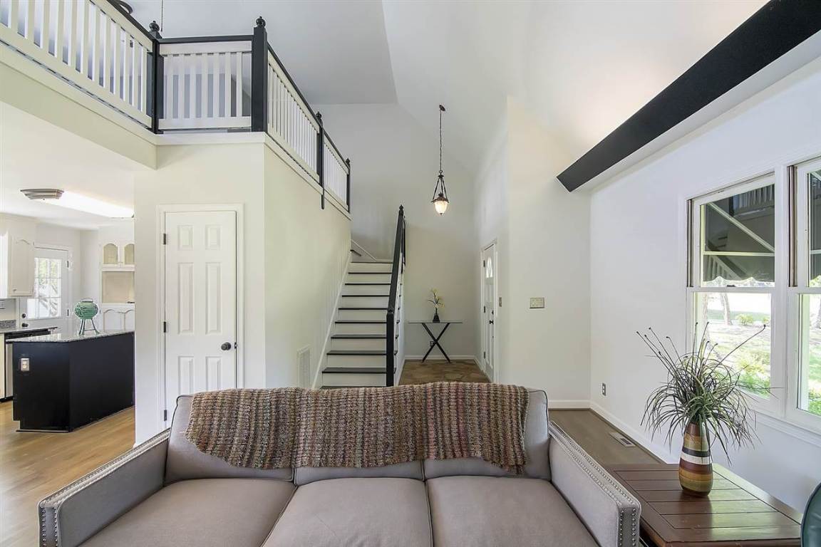 128 Bent Twig Road Easley, SC 29642 - Photo 8 of 31