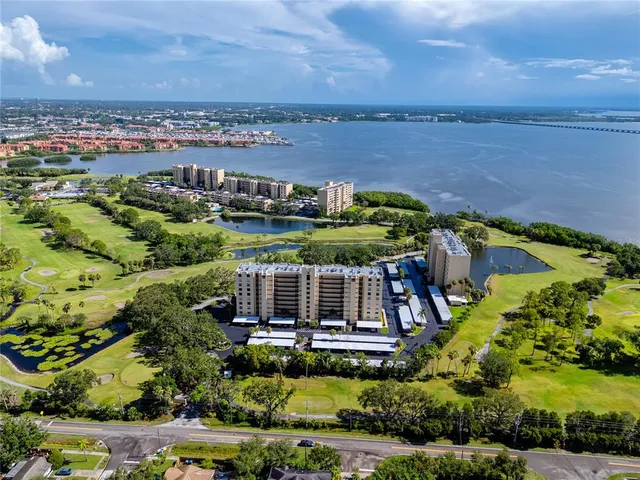 $200,000 | 2621 Cove Cay Drive, Unit 309, Clearwater, FL 33760