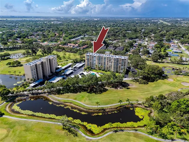 $200,000 | 2621 Cove Cay Drive, Unit 309, Clearwater, FL 33760