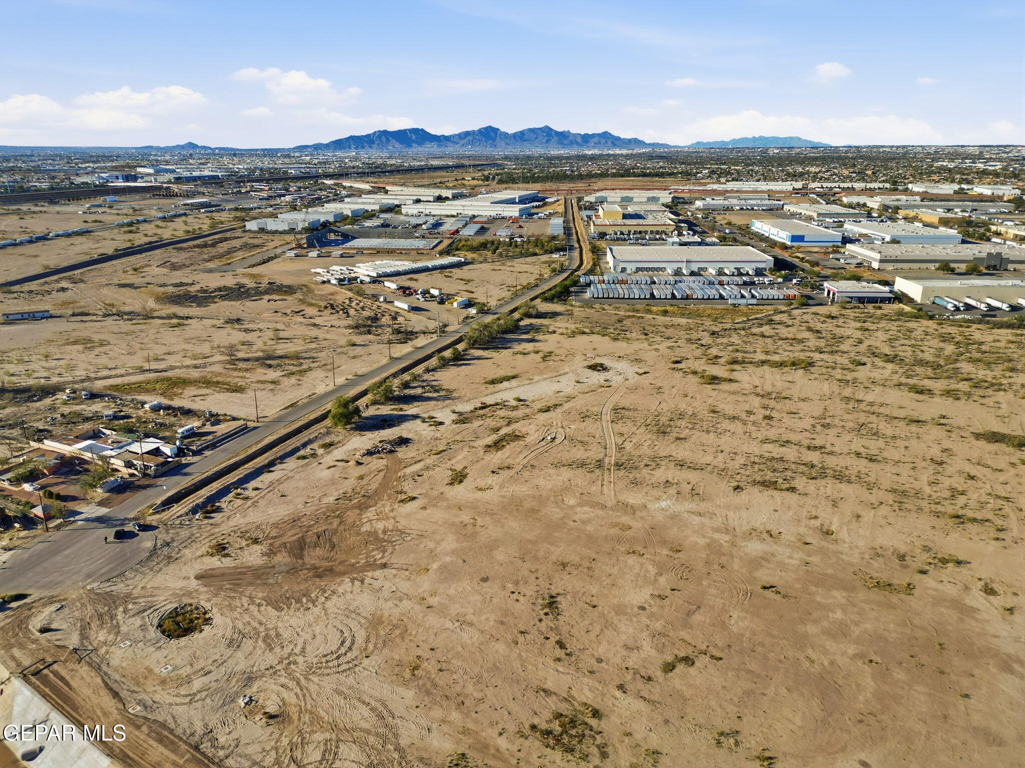 Pn-29466 Southside Road El Paso, TX 79927 - Photo 12 of 12 an aerial view of residential houses with outdoor space