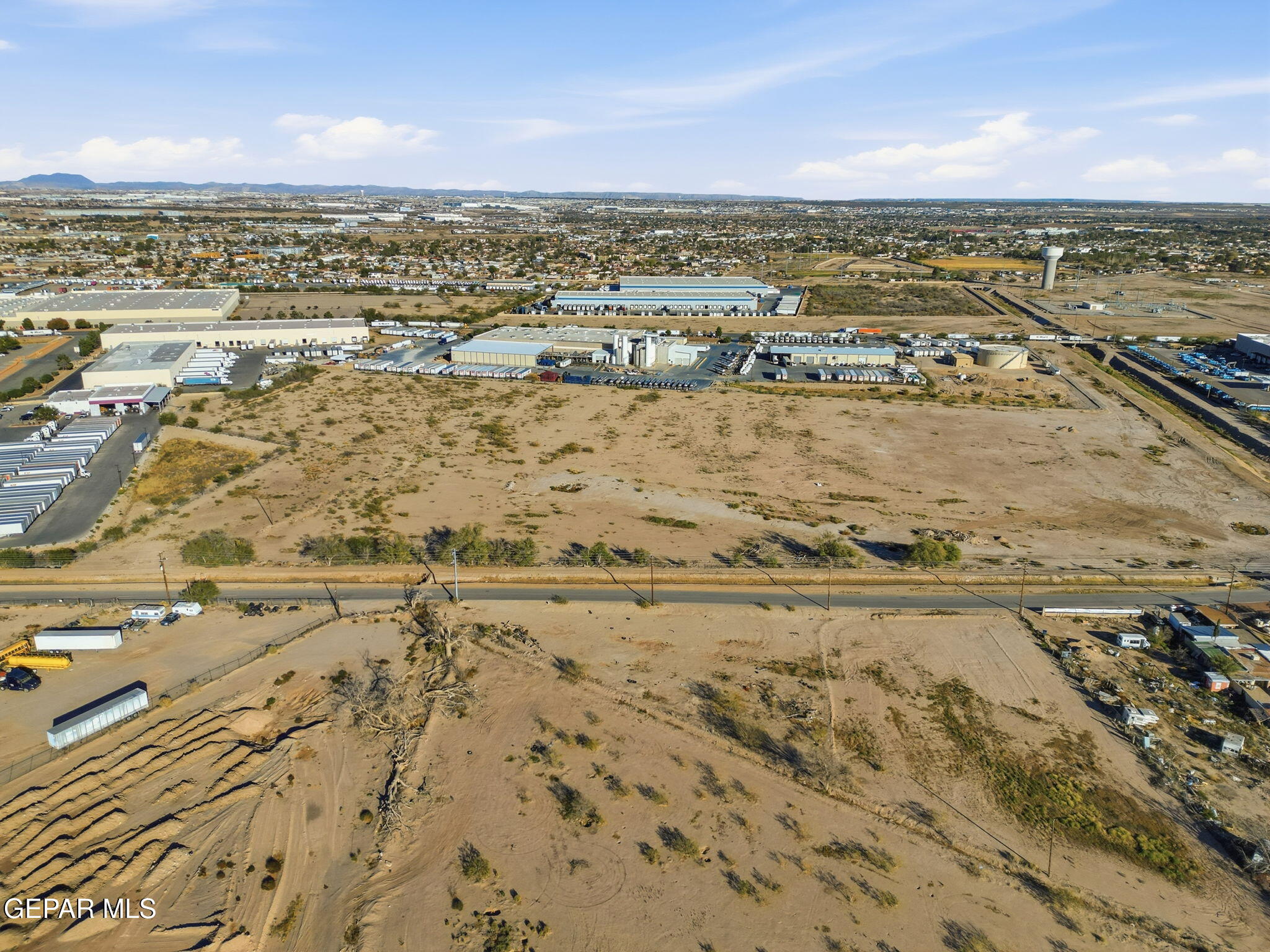 Pn-29466 Southside Road El Paso, TX 79927 - Photo 7 of 12 a view of an ocean beach