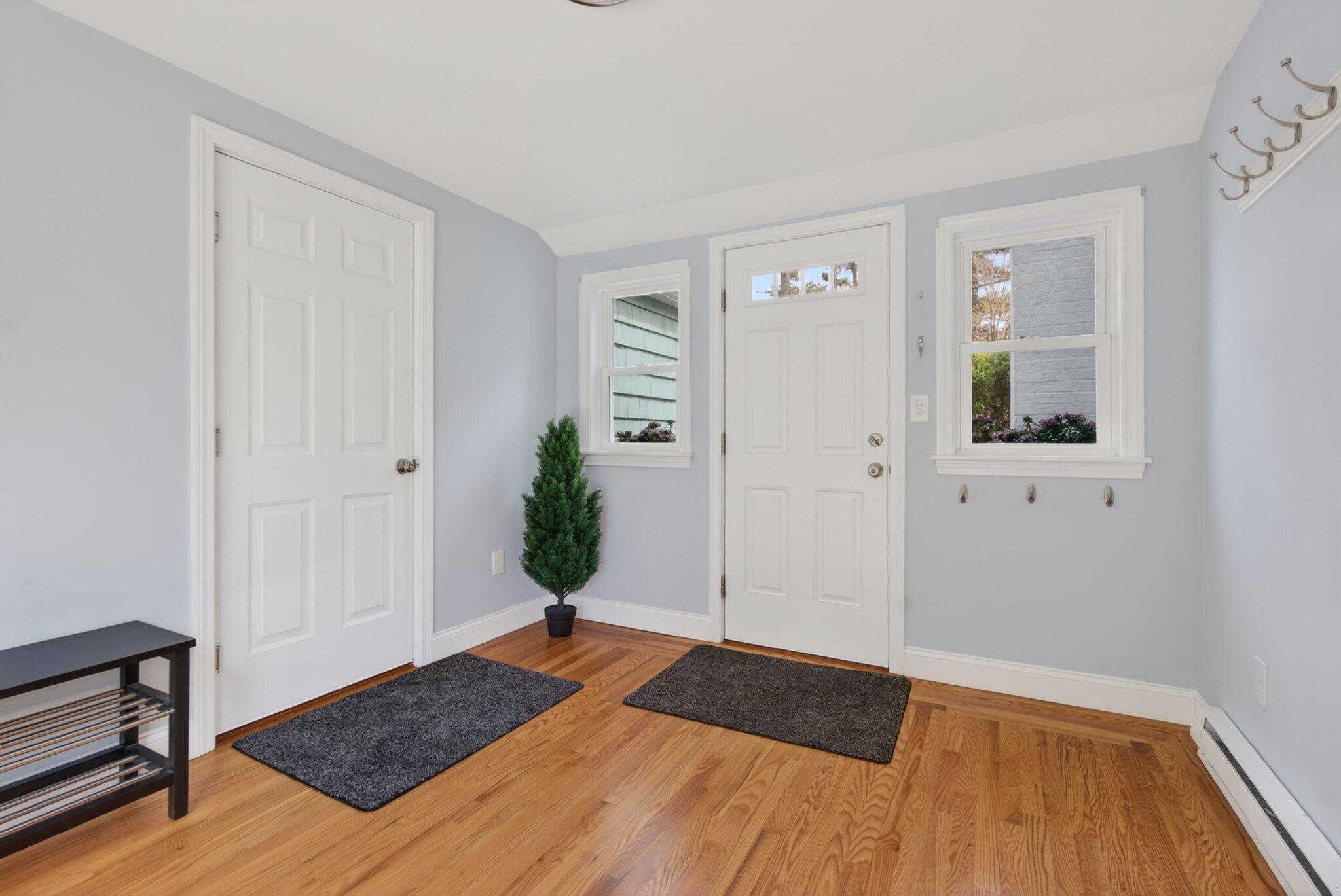 3 Whitney Road Falmouth, ME 04105 - Photo 6 of 46 20_DSC01104