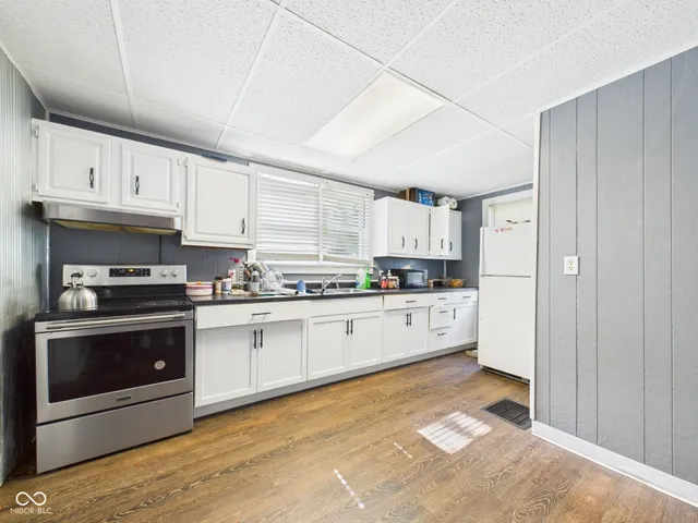 $130,000 | 1027 West 11th Street, Anderson, IN 46016