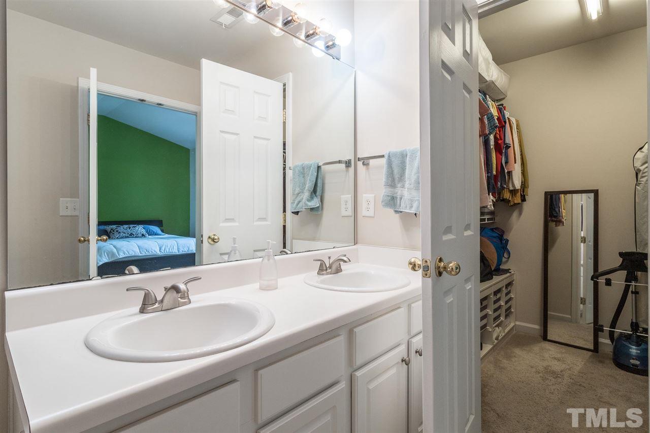 8105 Rhiannon Road Raleigh, NC 27613 - Photo 16 of 26